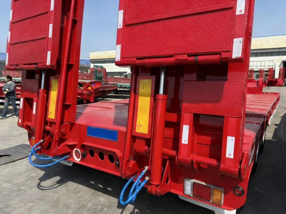 Concave-beam Low-bed Semi-trailer high quality